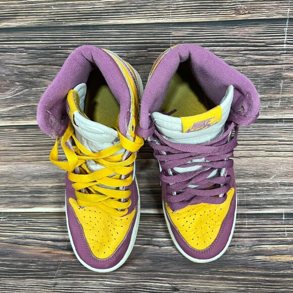 Nike Air Jordan 1 Retro High OG Brotherhood Women's Shoes - Picture 7 of 8